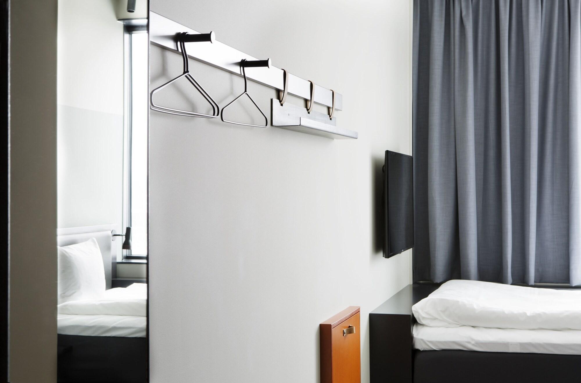 Comfort Hotel Vaesteras Bagian luar foto